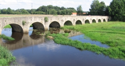 Kamenný most přes Lužnici